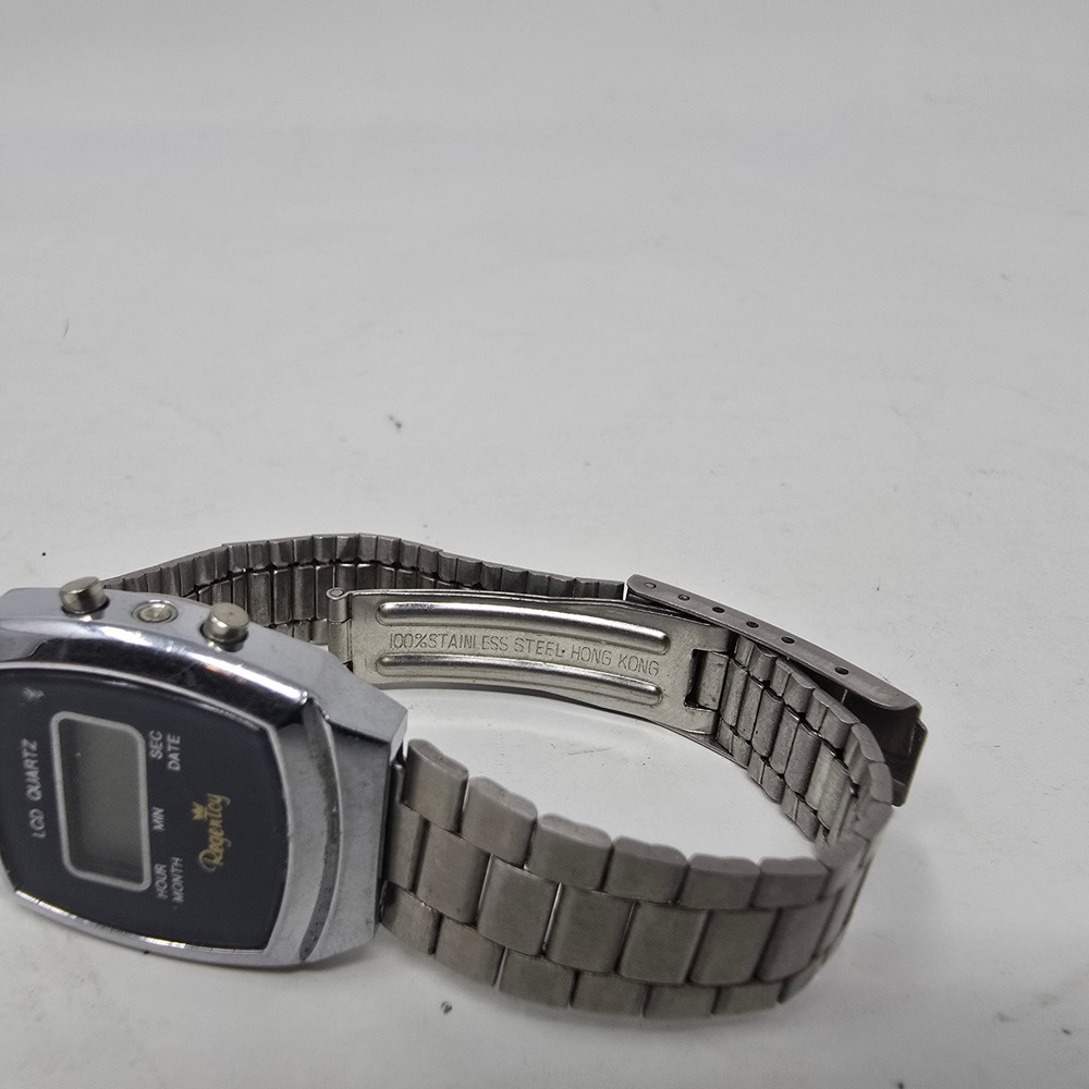Vintage Regency LCD Quartz Digital Watch Silver Stainless Steel Hong Kong Parts - Picture 3 of 5